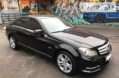 Седан Mercedes-Benz C-Class 2011 в Киеве