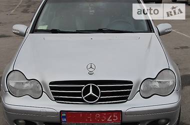 Седан Mercedes-Benz C-Class 2001 в Львове