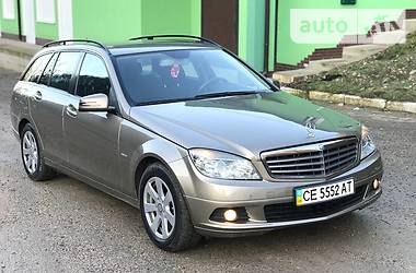 Универсал Mercedes-Benz C-Class 2010 в Черновцах