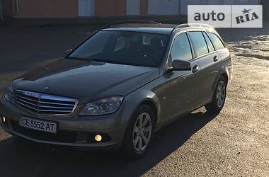 Универсал Mercedes-Benz C-Class 2010 в Черновцах