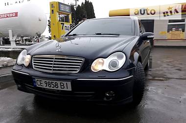 Седан Mercedes-Benz C-Class 2001 в Черновцах