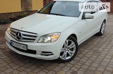 Универсал Mercedes-Benz C-Class 2010 в Львове