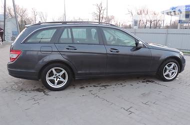 Универсал Mercedes-Benz C-Class 2010 в 