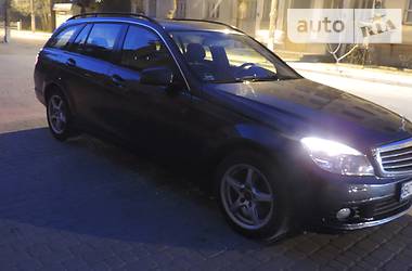 Универсал Mercedes-Benz C-Class 2010 в 