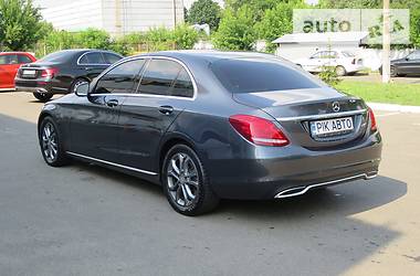 Седан Mercedes-Benz C-Class 2015 в Києві