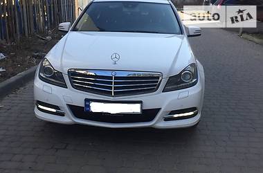 Седан Mercedes-Benz C-Class 2012 в Ужгороде