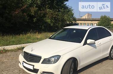 Седан Mercedes-Benz C-Class 2012 в Ужгороде