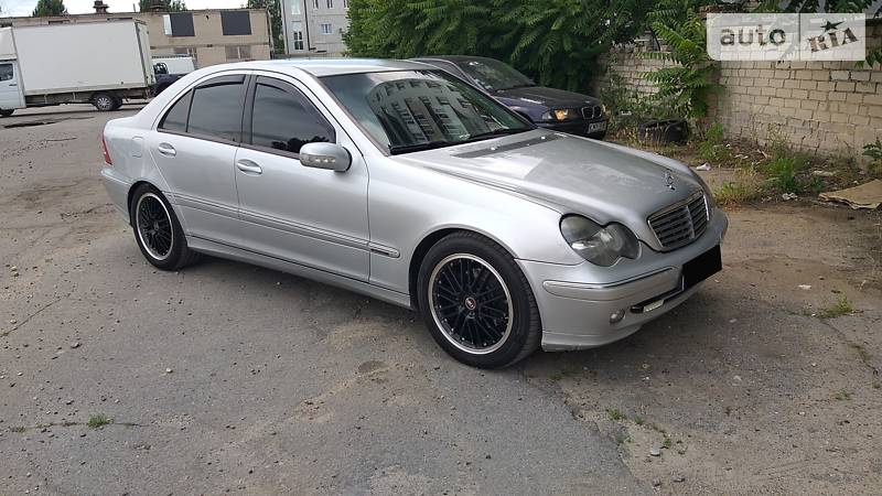 Седан Mercedes-Benz C-Class 2001 в Херсоні