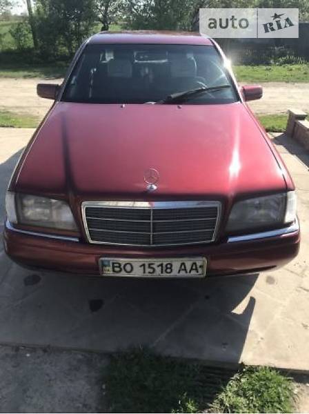 Седан Mercedes-Benz C-Class 1995 в 