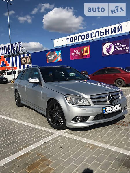 Універсал Mercedes-Benz C-Class 2007 в Червонограді