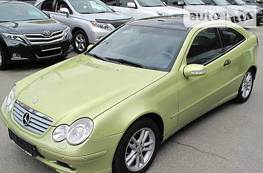 Купе Mercedes-Benz C-Class 2005 в Киеве