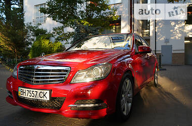 Седан Mercedes-Benz C-Class 2011 в Одессе