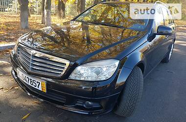 Универсал Mercedes-Benz C-Class 2009 в Полтаве