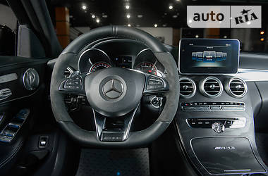 Седан Mercedes-Benz C-Class 2017 в 