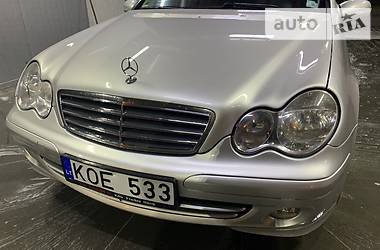 Универсал Mercedes-Benz C-Class 2005 в Луцке