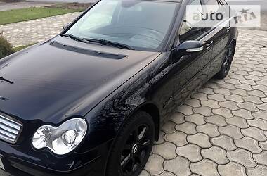 Седан Mercedes-Benz C-Class 2006 в 