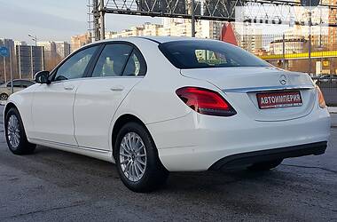 Седан Mercedes-Benz C-Class 2019 в Киеве