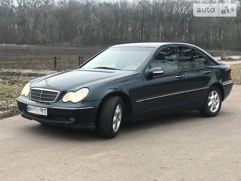 Седан Mercedes-Benz C-Class 2003 в Києві