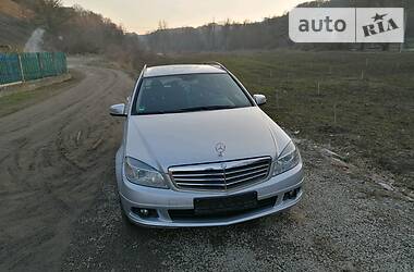 Універсал Mercedes-Benz C-Class 2010 в Кам'янець-Подільському