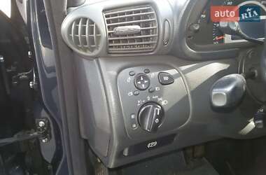 Универсал Mercedes-Benz C-Class 2002 в Черновцах