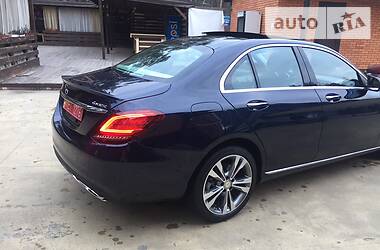 Седан Mercedes-Benz C-Class 2015 в 