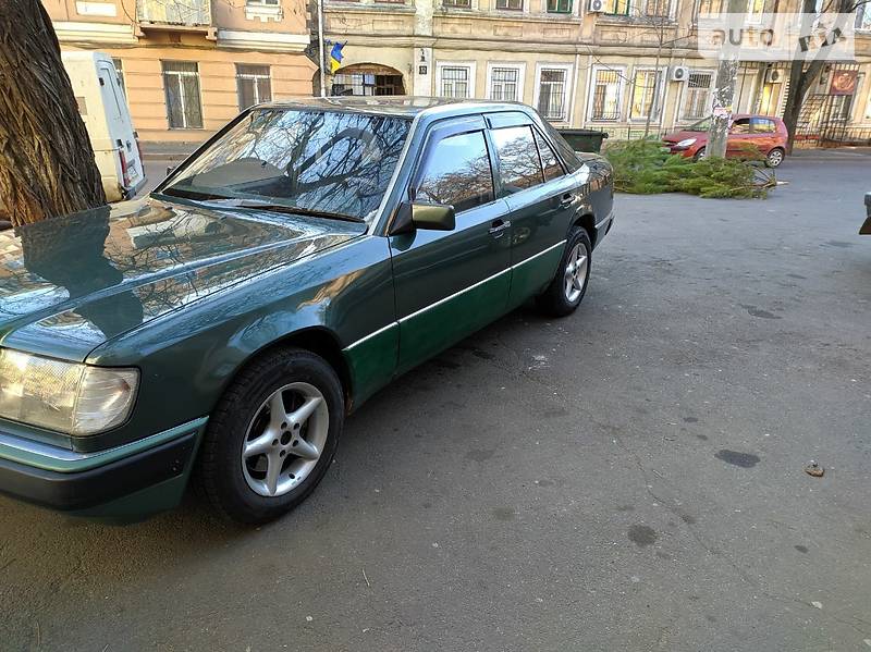 Седан Mercedes-Benz C-Class 1989 в Одесі