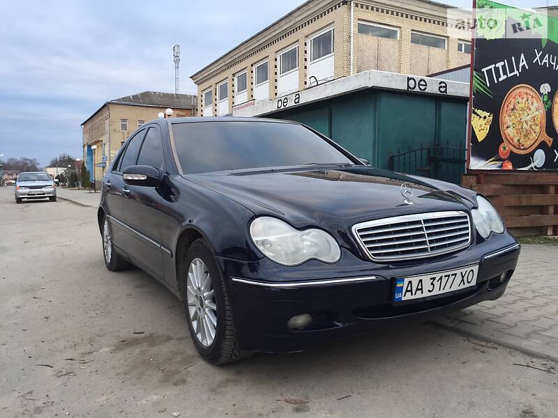 Седан Mercedes-Benz C-Class 2000 в Білогір'ї