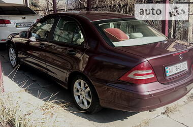 Седан Mercedes-Benz C-Class 2006 в 