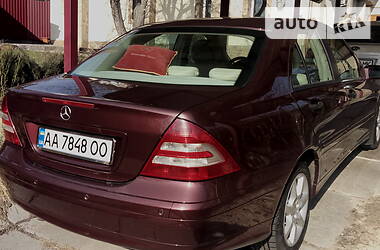 Седан Mercedes-Benz C-Class 2006 в 