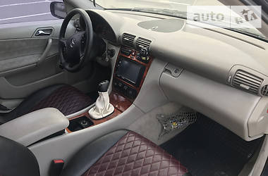 Седан Mercedes-Benz C-Class 2001 в 