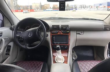 Седан Mercedes-Benz C-Class 2001 в 