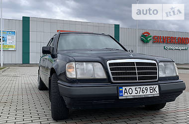 Універсал Mercedes-Benz C-Class 1994 в 