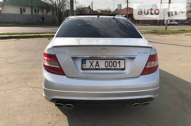 Седан Mercedes-Benz C-Class 2010 в 