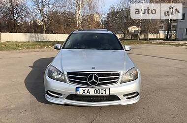 Седан Mercedes-Benz C-Class 2010 в 