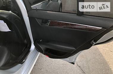Седан Mercedes-Benz C-Class 2010 в 
