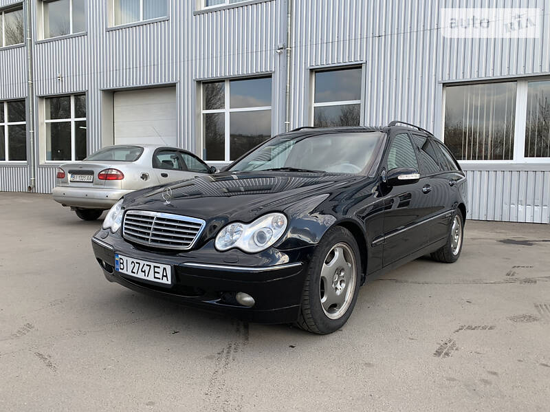 Універсал Mercedes-Benz C-Class 2002 в 