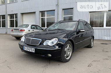 Універсал Mercedes-Benz C-Class 2002 в 
