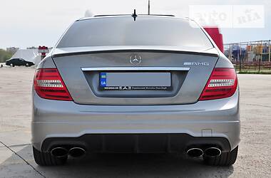 Седан Mercedes-Benz C-Class 2013 в 