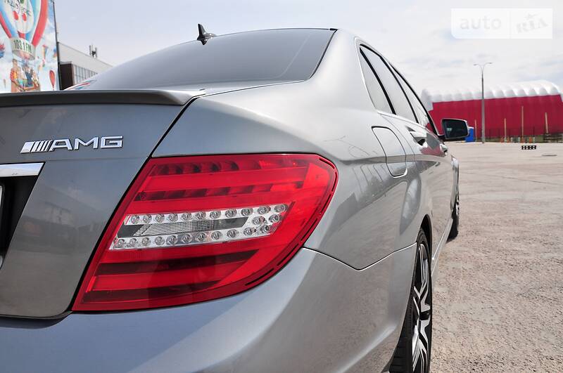 Седан Mercedes-Benz C-Class 2013 в Киеве