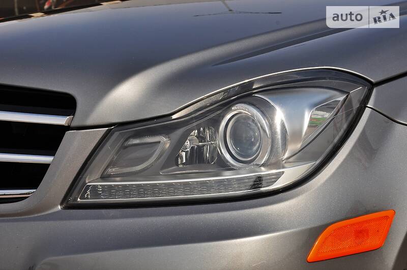 Седан Mercedes-Benz C-Class 2013 в Киеве