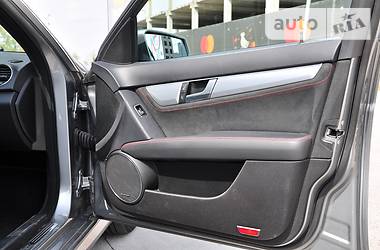 Седан Mercedes-Benz C-Class 2013 в 