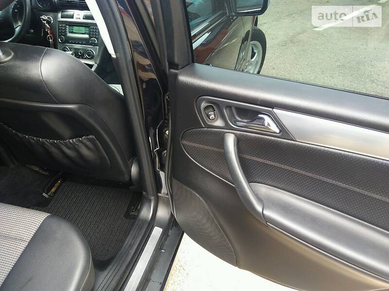 Універсал Mercedes-Benz C-Class 2007 в Стрию