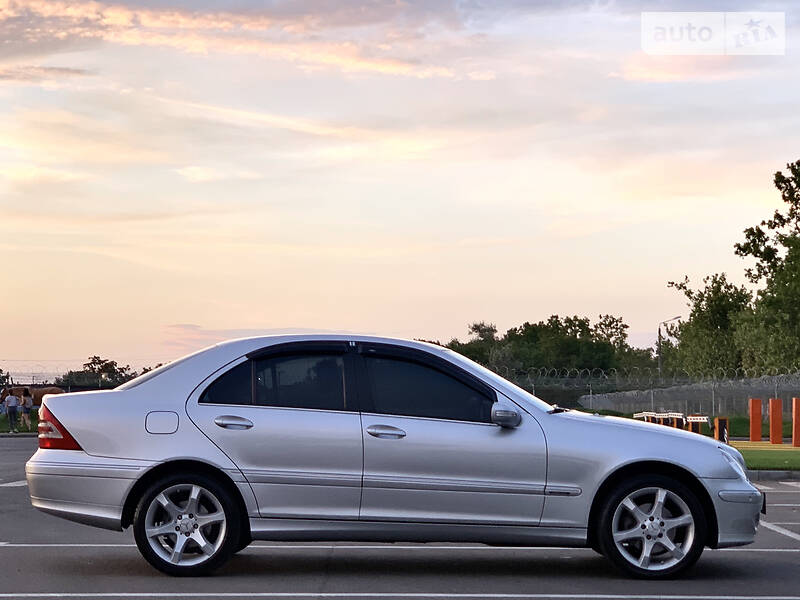 Седан Mercedes-Benz C-Class 2006 в Одесі
