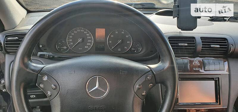 Седан Mercedes-Benz C-Class 2004 в Бердичеве