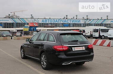 Универсал Mercedes-Benz C-Class 2016 в Харькове