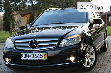 Універсал Mercedes-Benz C-Class 2009 в Дрогобичі