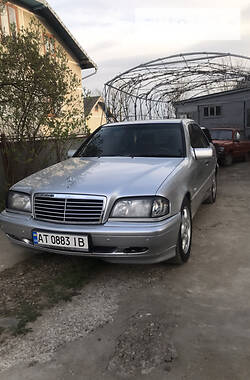 Седан Mercedes-Benz C-Class 1997 в Ивано-Франковске