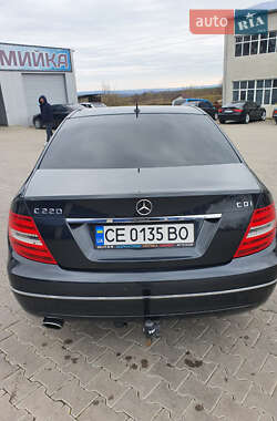 Седан Mercedes-Benz C-Class 2013 в 