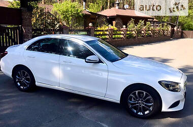 Седан Mercedes-Benz C-Class 2017 в 