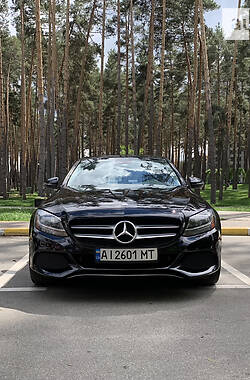 Седан Mercedes-Benz C-Class 2016 в Киеве